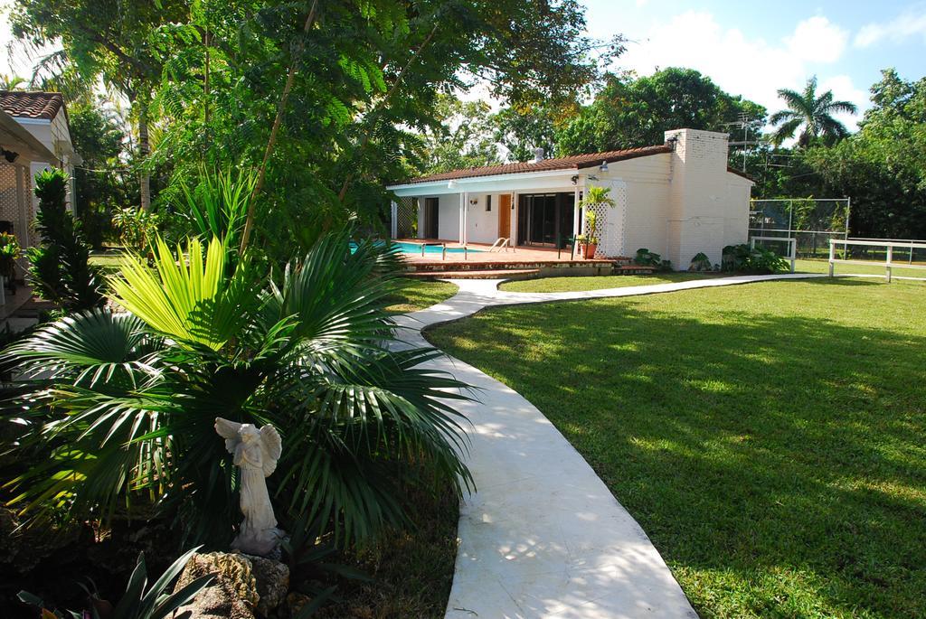 La Finca Miami Exteriör bild